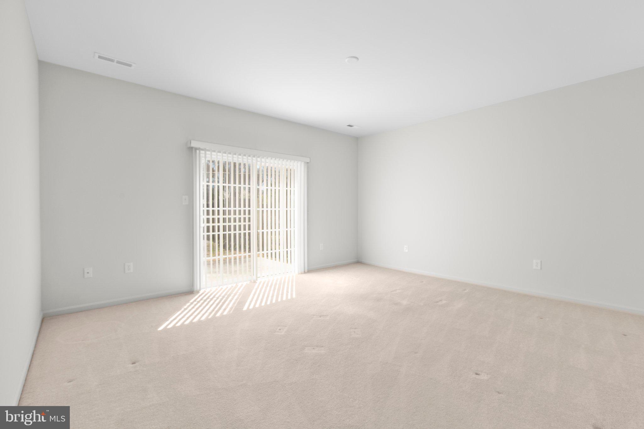 TURNBERRY EAST - Residential