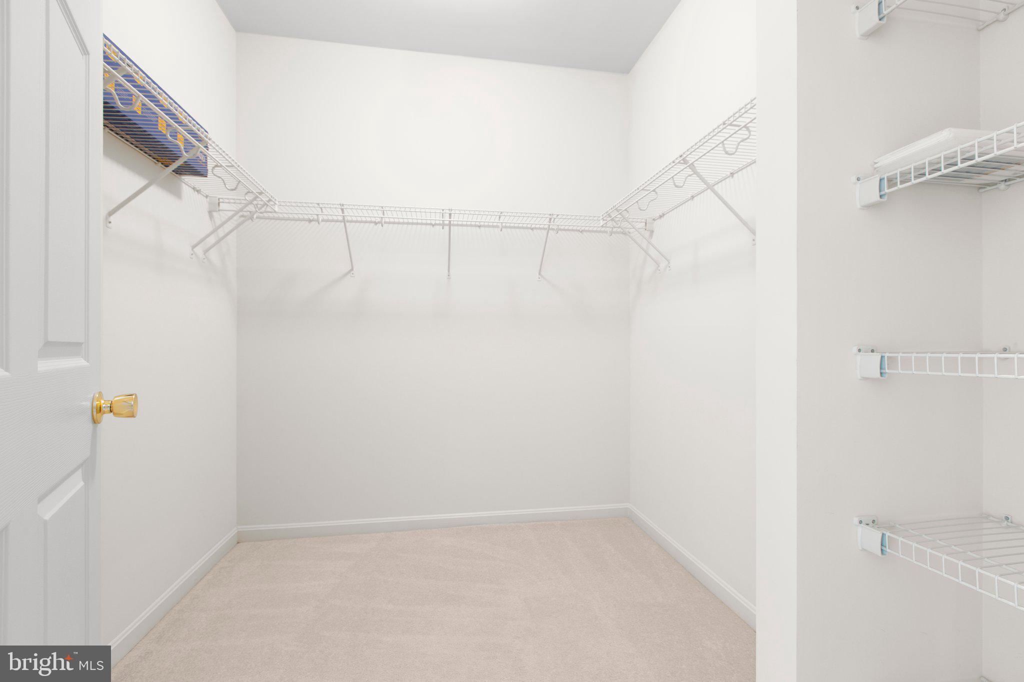 TURNBERRY EAST - Residential