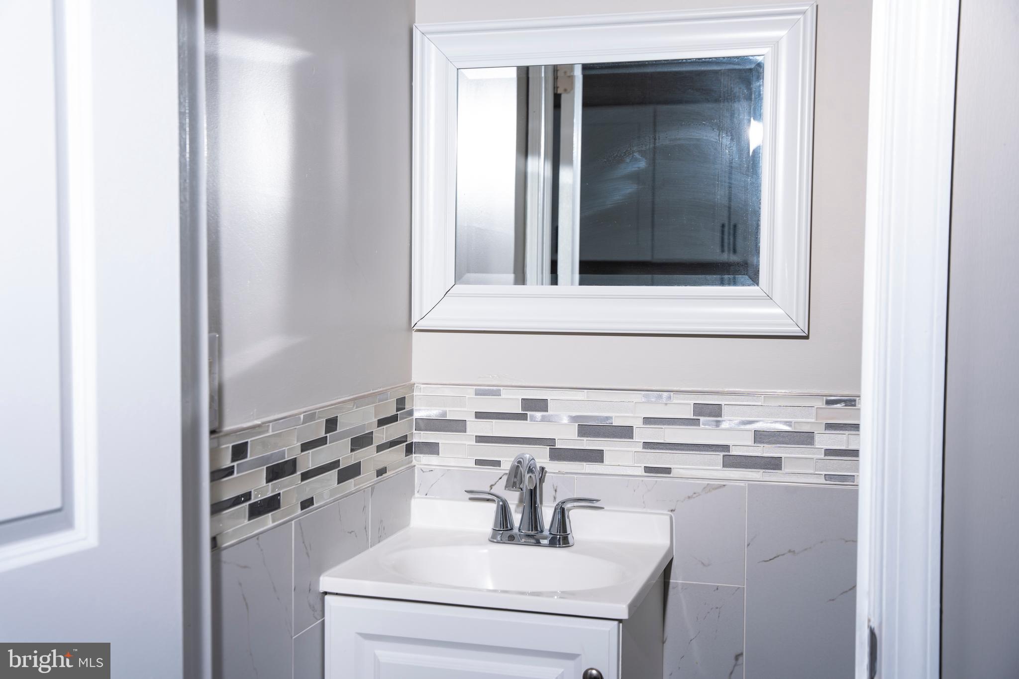 COBBS CREEK - Residential Lease