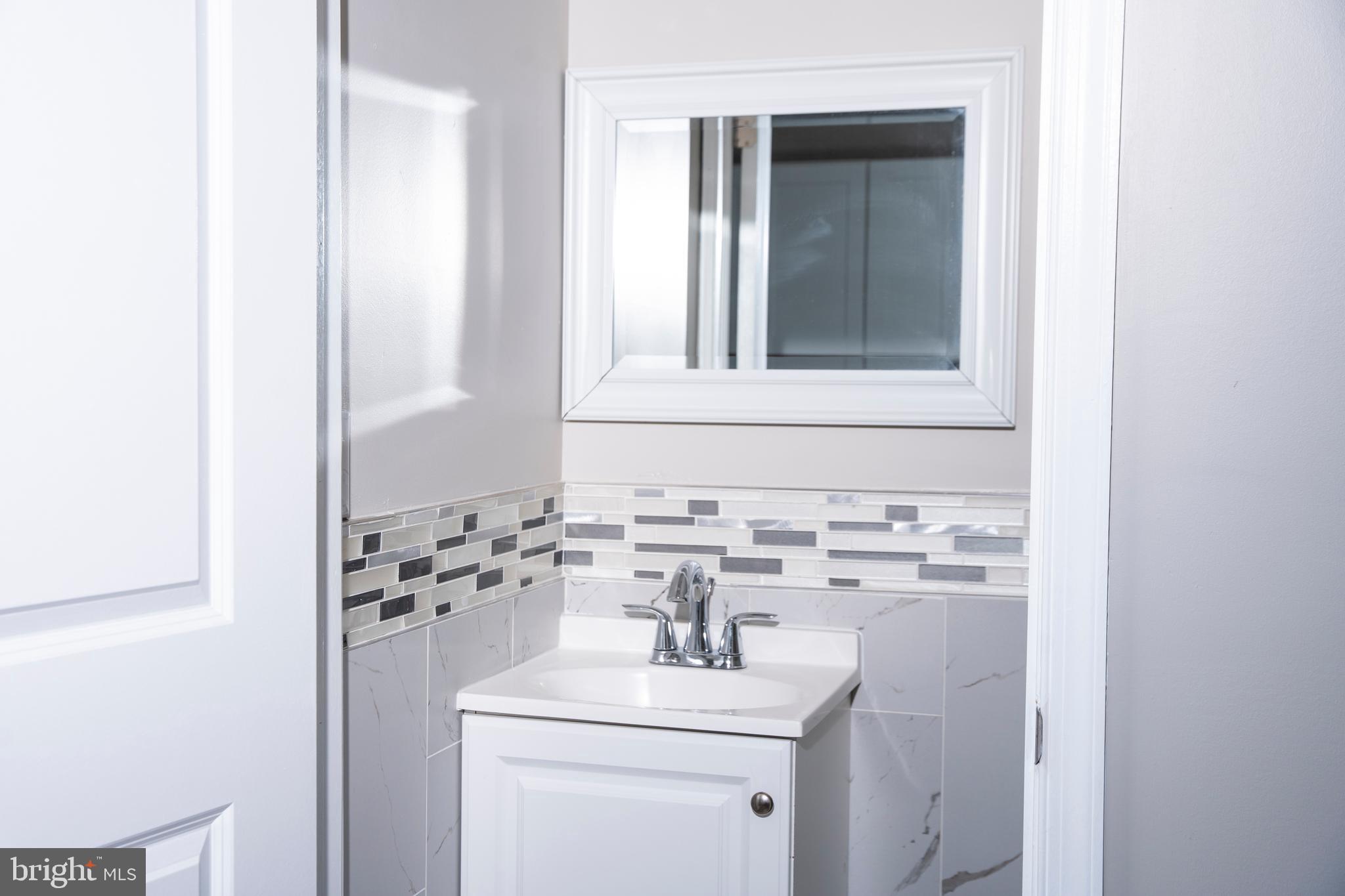 COBBS CREEK - Residential Lease