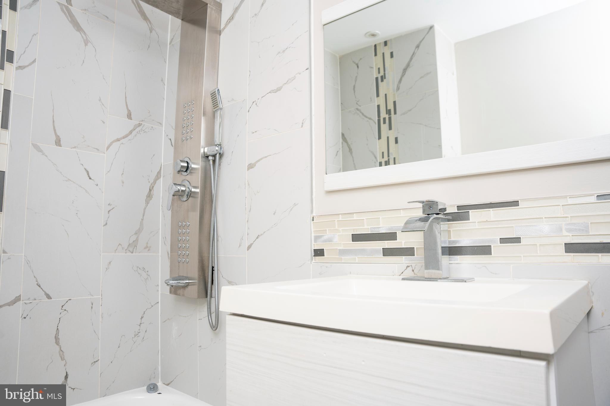 COBBS CREEK - Residential Lease