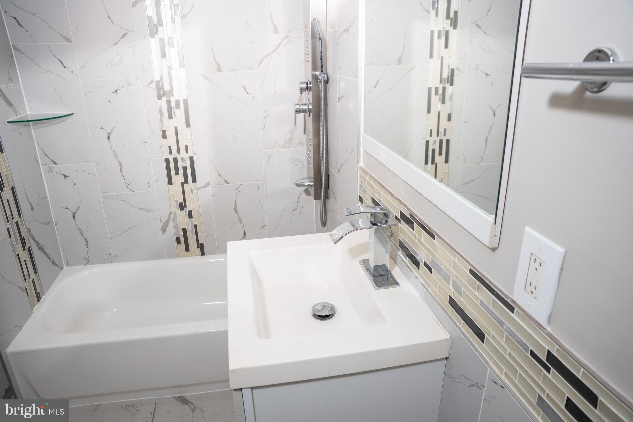 COBBS CREEK - Residential Lease