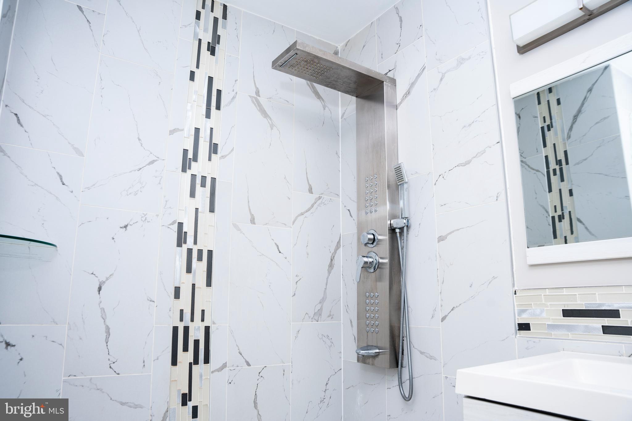 COBBS CREEK - Residential Lease