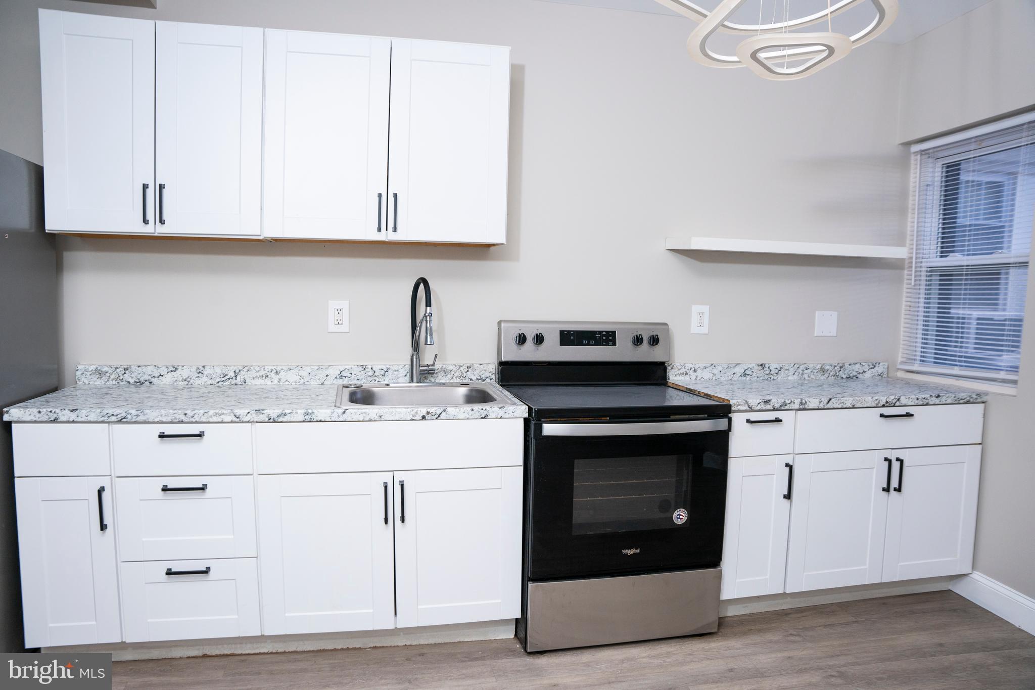 COBBS CREEK - Residential Lease