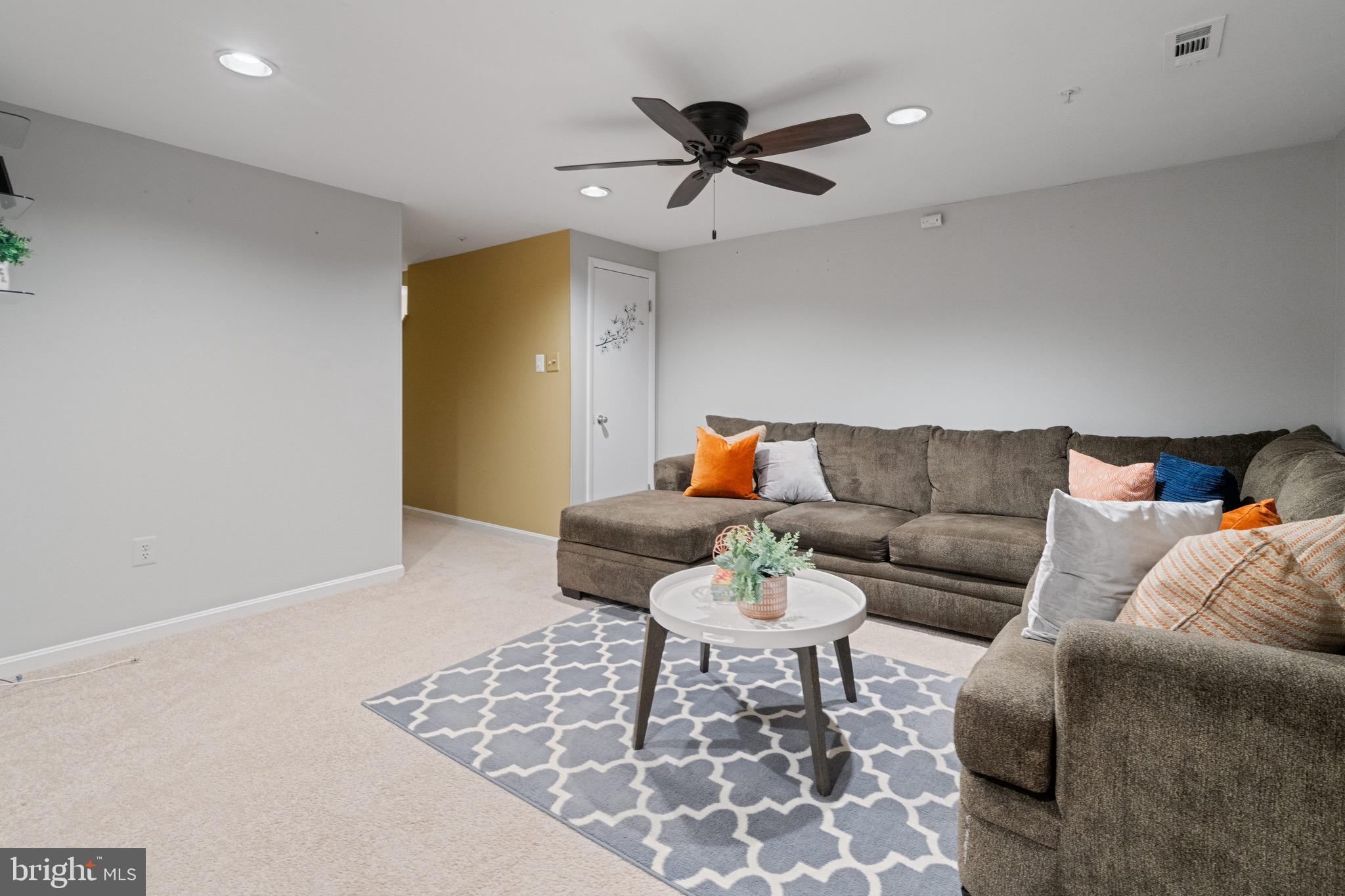 CEDARSIDE FARM - Residential