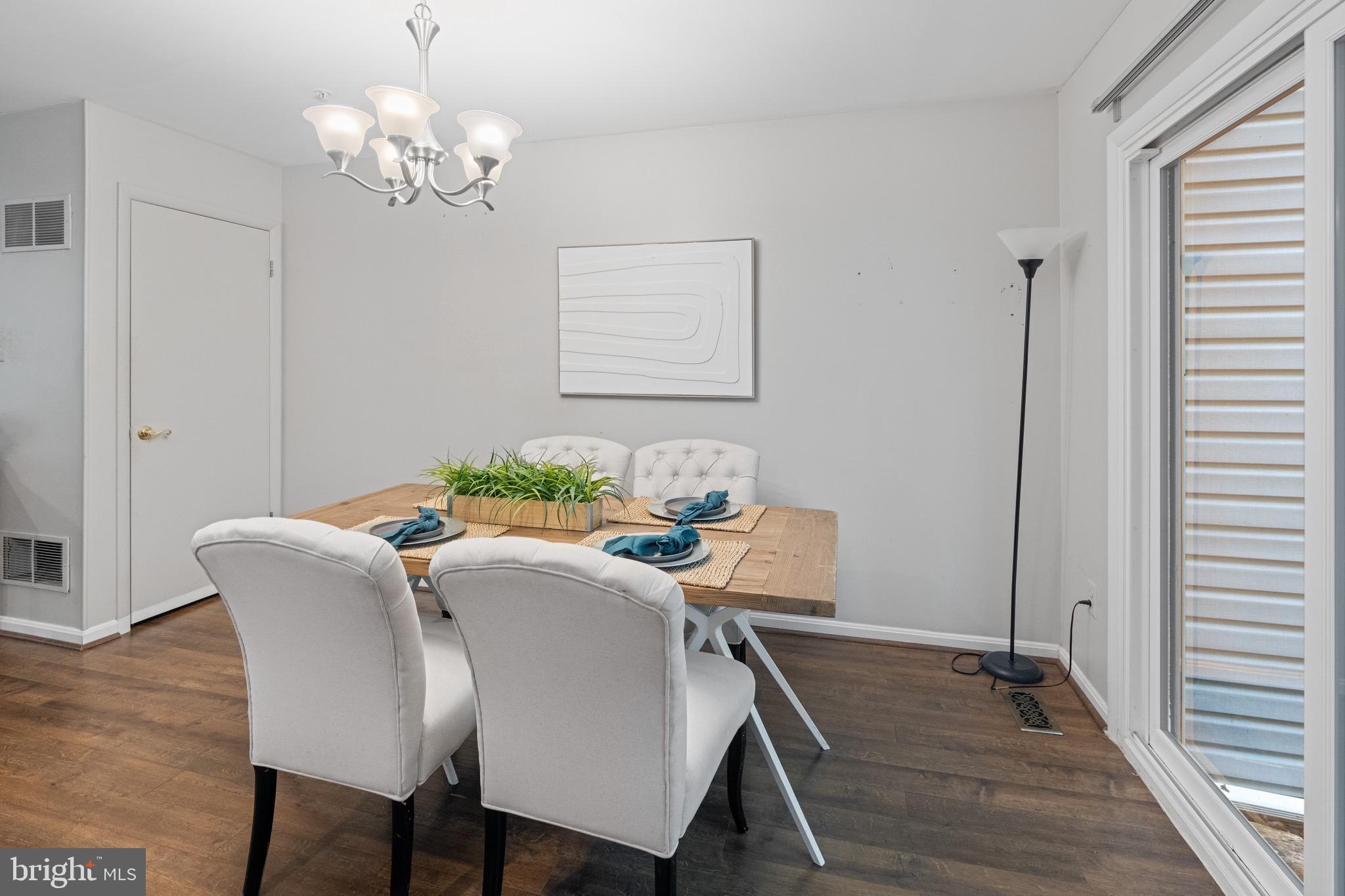 CEDARSIDE FARM - Residential