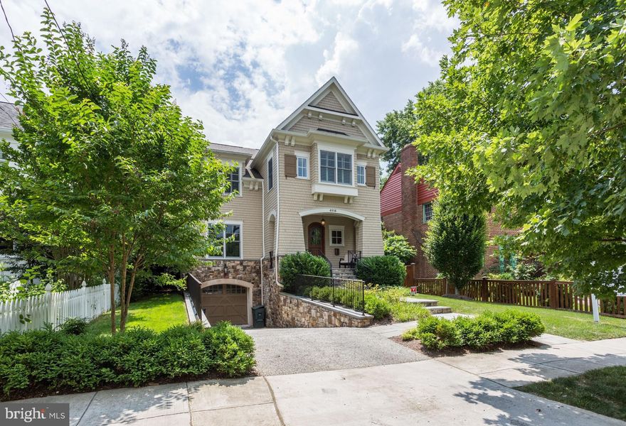 Stunning new construction, 5 bedrooms, 4 full baths, gorgeous kitchen- family dining overlooks huge garden, beautifully landscaped. Gorgeous water views from second floor, has exercise/yoga studio, and two large family rooms- great for entertaining. Includes hardwood floors, fireplaces & high ceilings. Huge fenced-in yard facing the reservoir, new fire pit, hot tub, and patio. Attached garage.