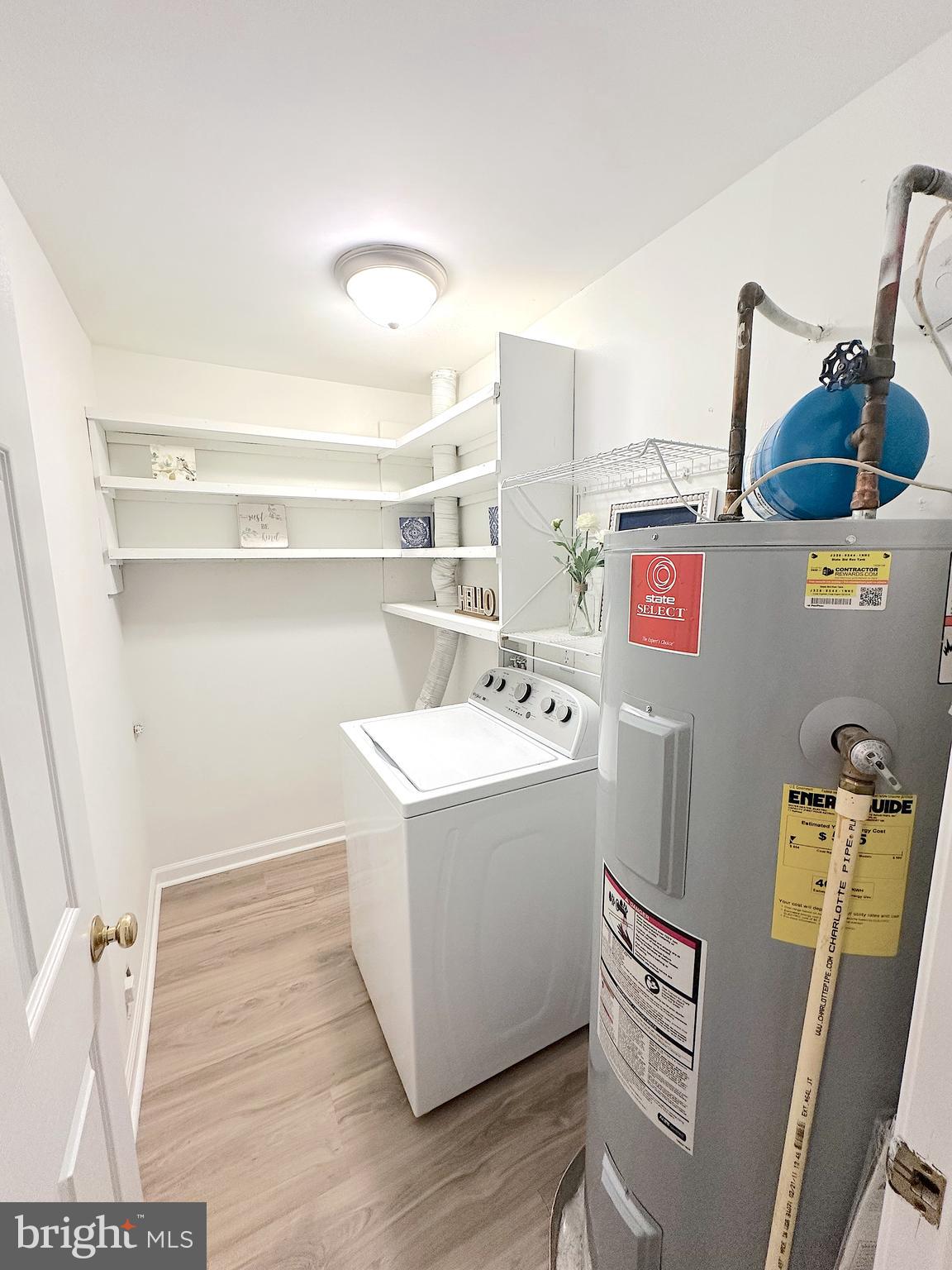 SUNNINGDALE MEADOWS - Residential