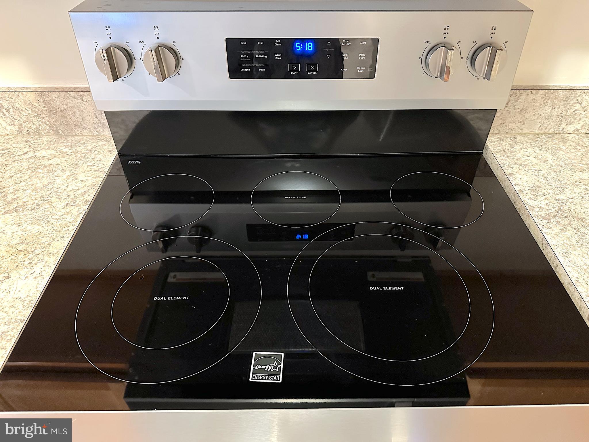 SUNNINGDALE MEADOWS - Residential