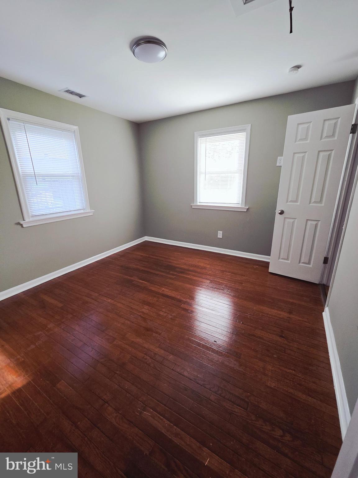 QUEENS CHAPEL MANOR - Residential