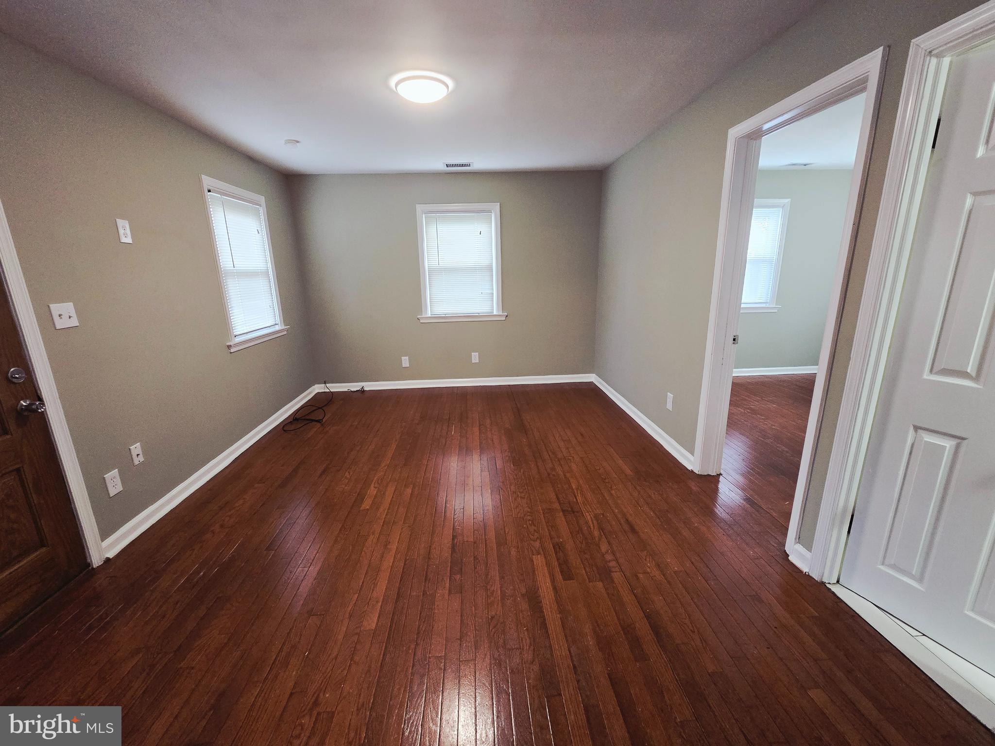 QUEENS CHAPEL MANOR - Residential