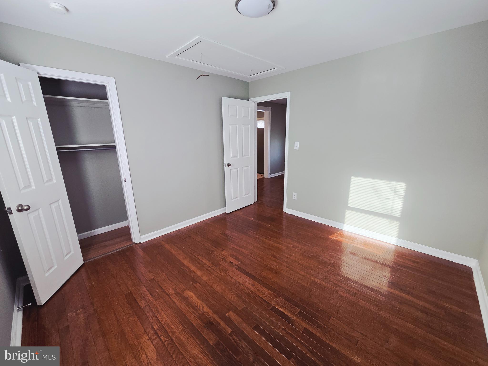 QUEENS CHAPEL MANOR - Residential