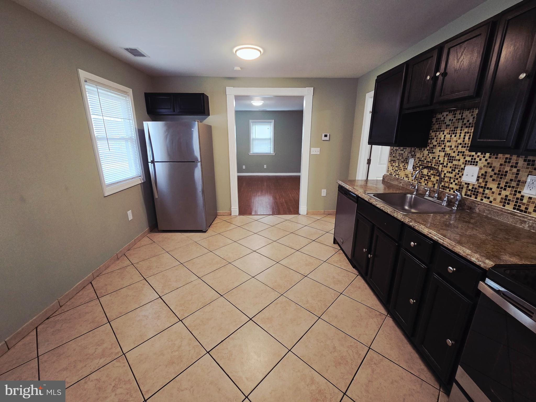 QUEENS CHAPEL MANOR - Residential