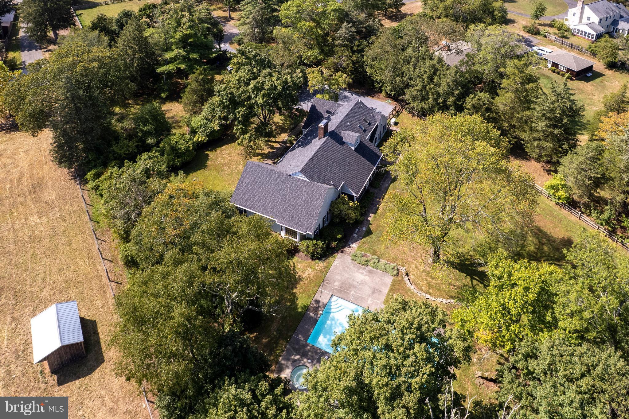 325 MOUNTAINVIEW ROAD