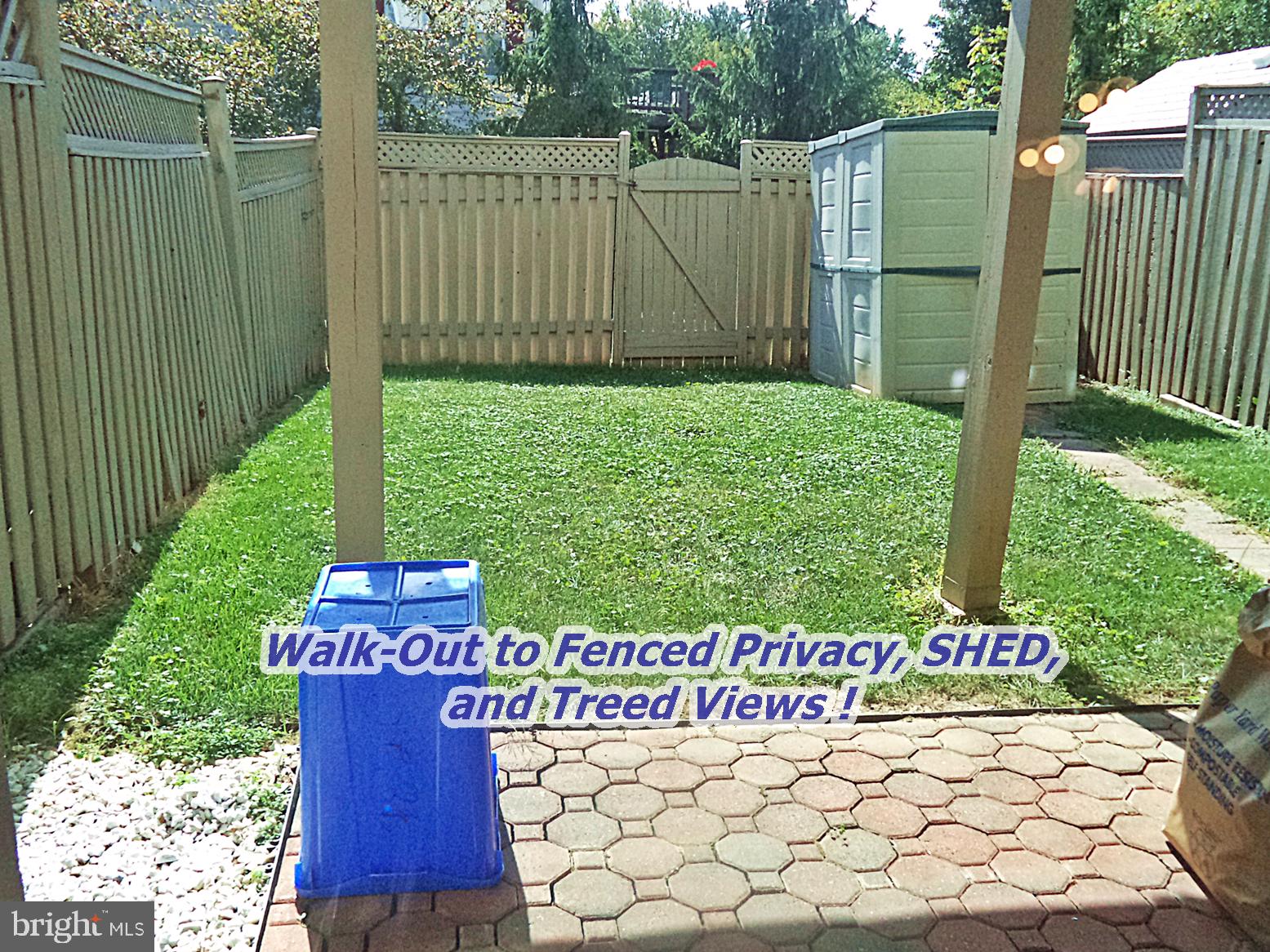 RIDGEFIELD - Residential