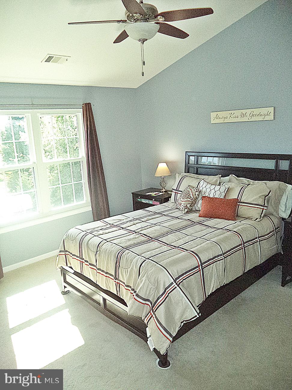 RIDGEFIELD - Residential