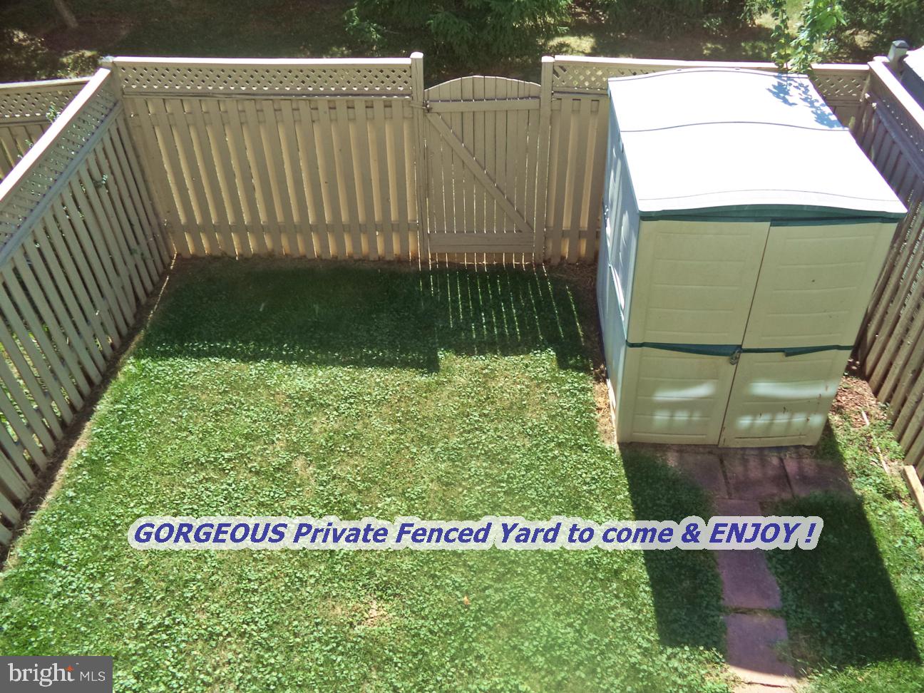 RIDGEFIELD - Residential