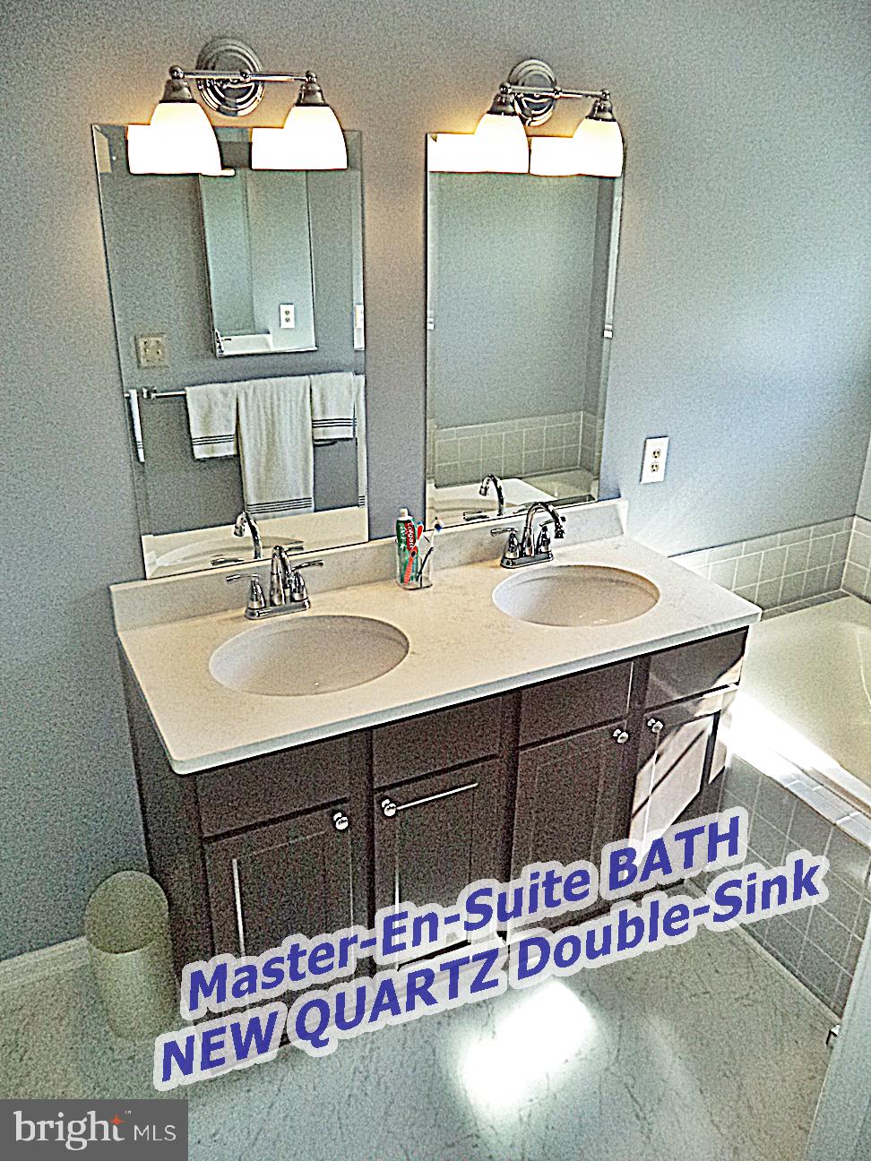 RIDGEFIELD - Residential