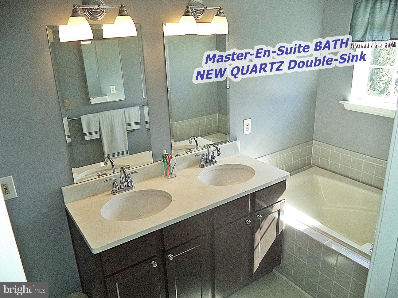 RIDGEFIELD - Residential