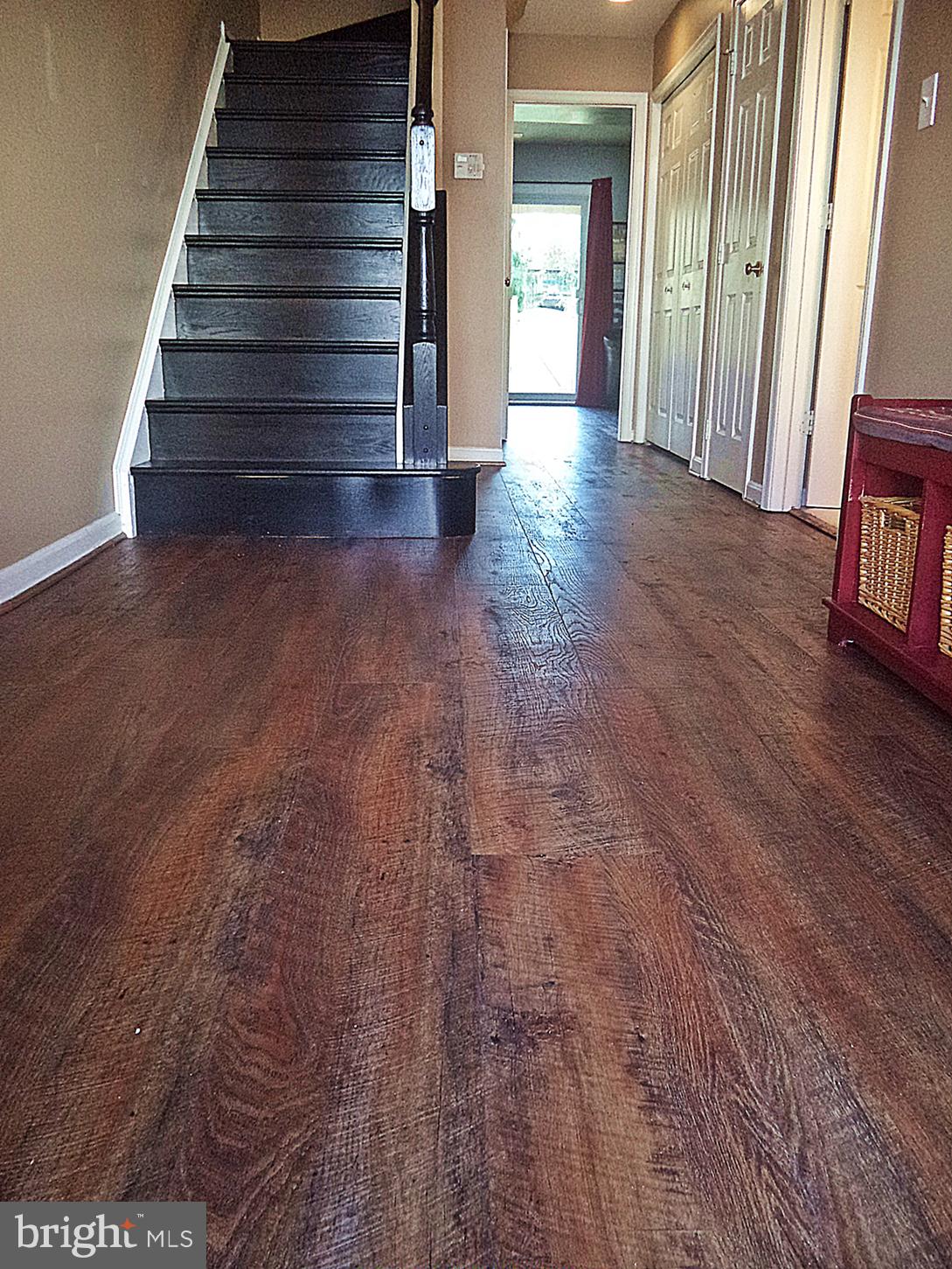 RIDGEFIELD - Residential