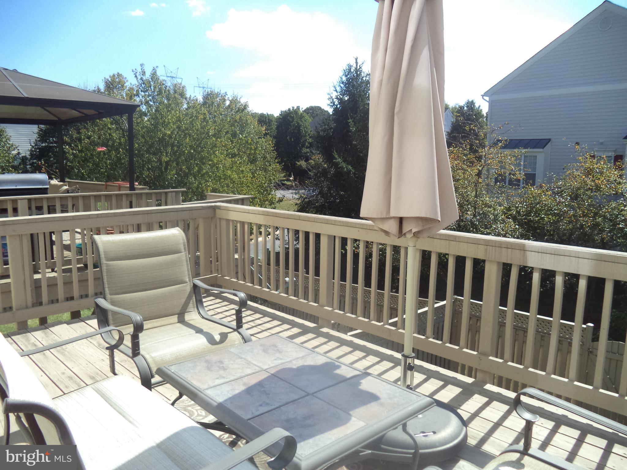 RIDGEFIELD - Residential