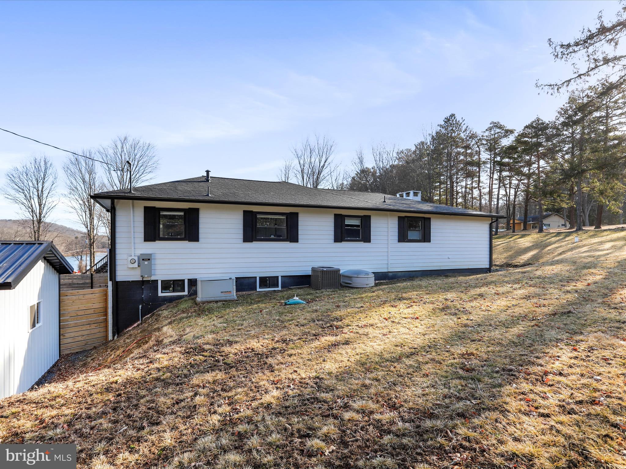 DEEP CREEK - Residential