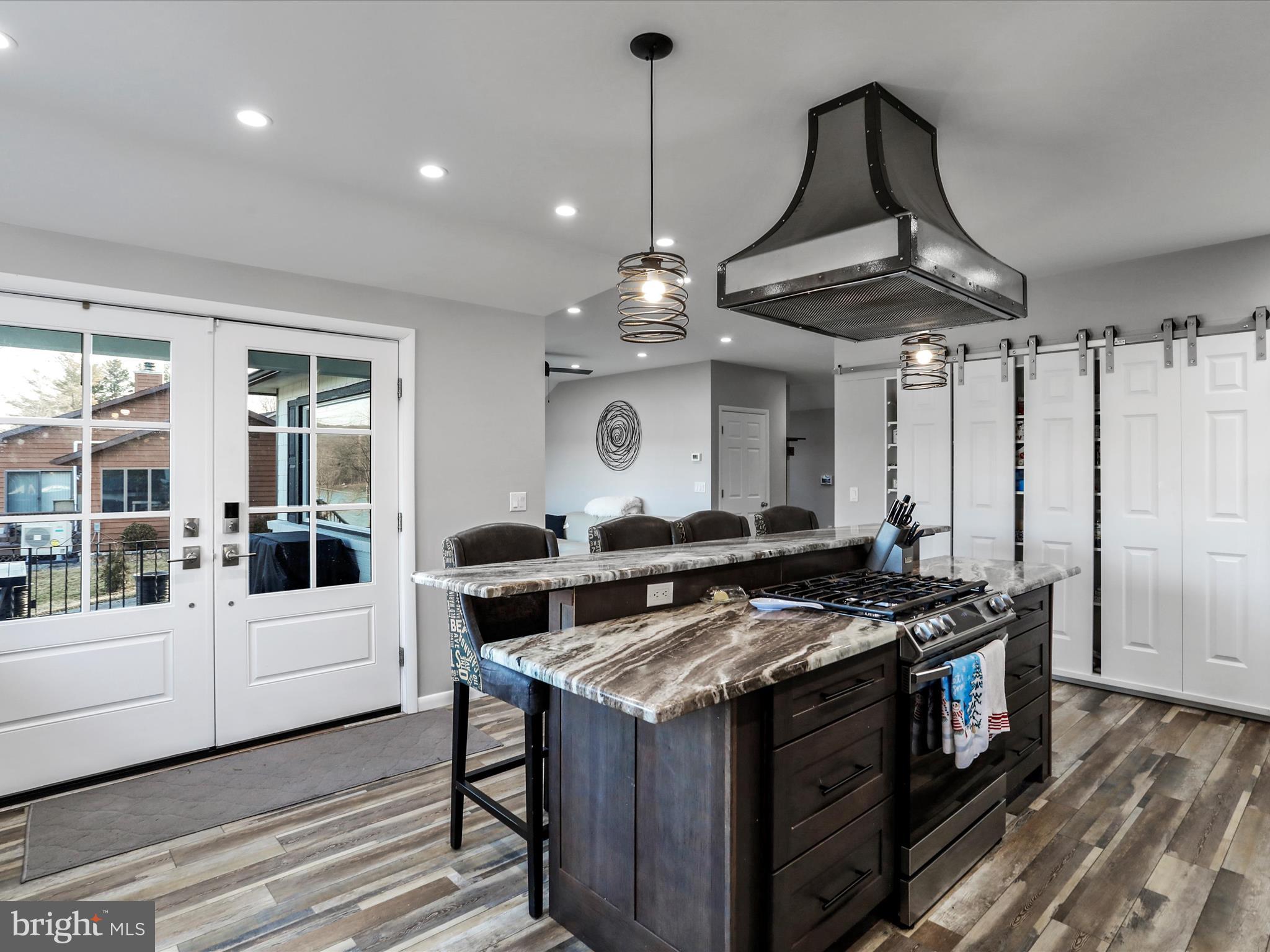 DEEP CREEK - Residential