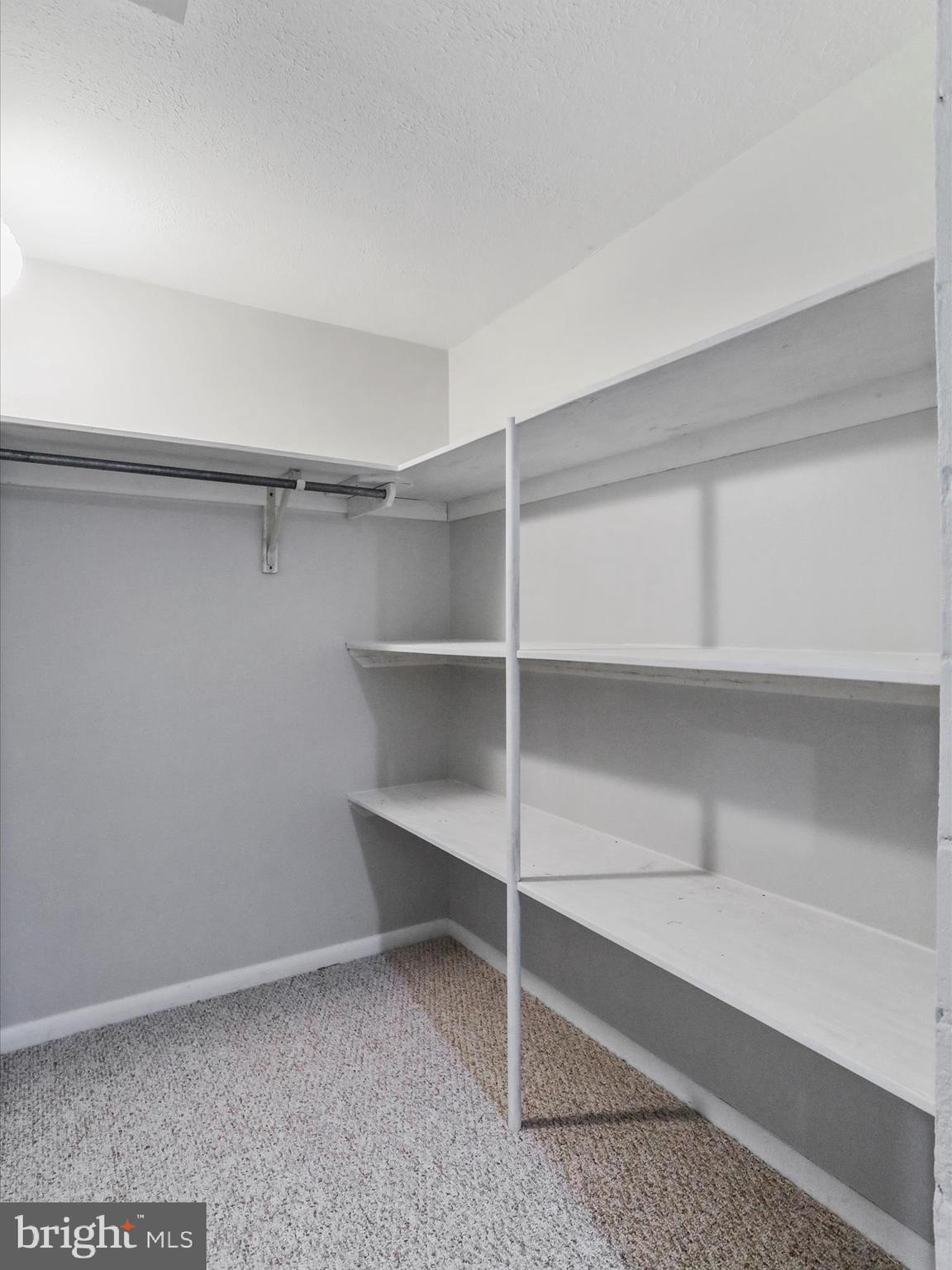 DEEP CREEK - Residential