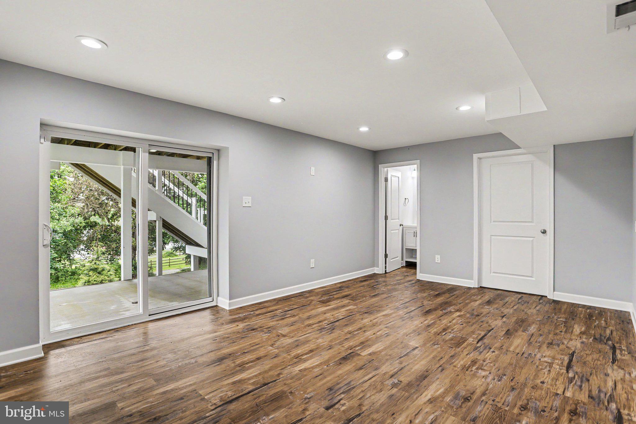 SOUTHEASTERN YRK CNTY - Residential