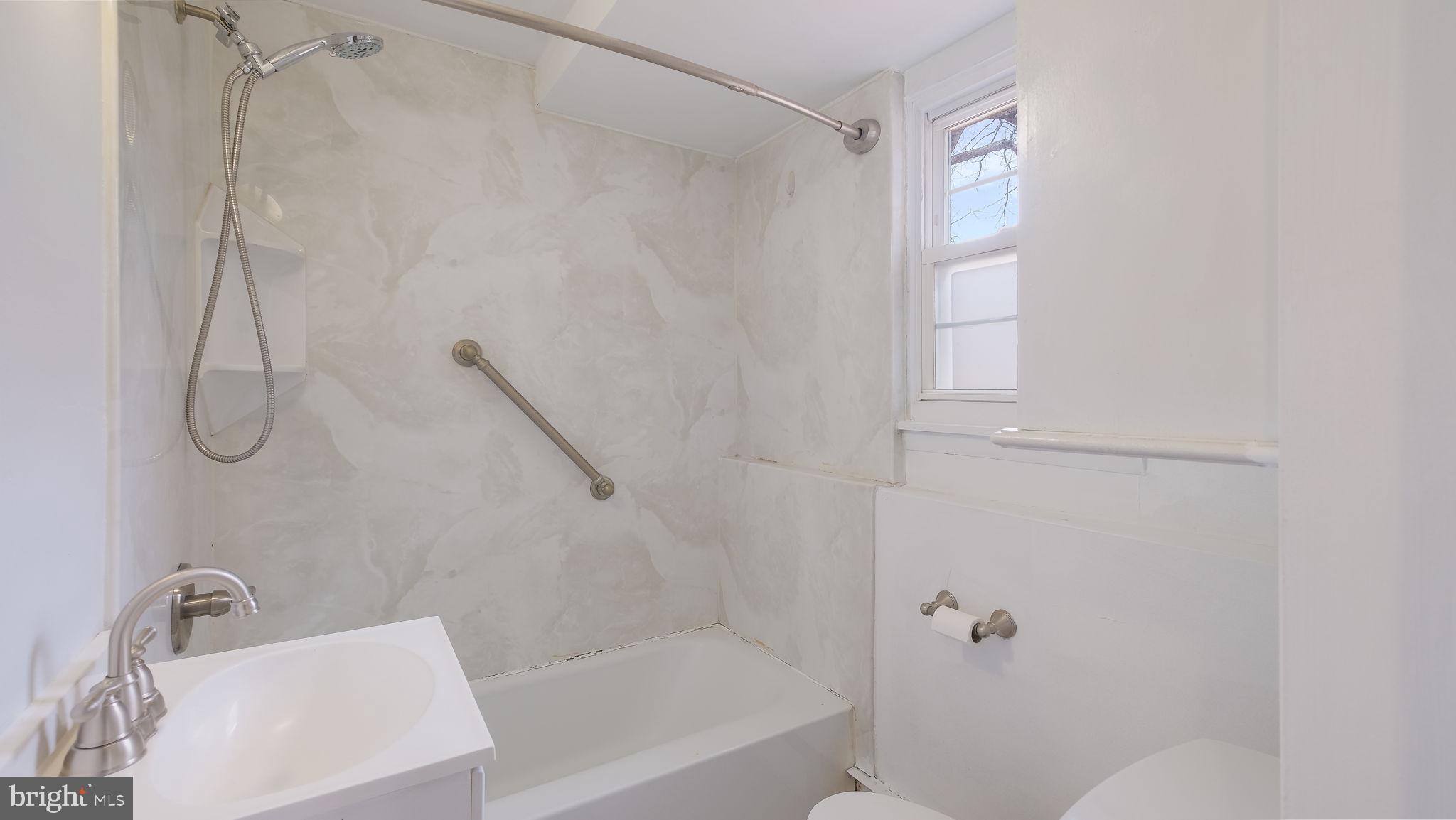 FAIRWAYS - Residential