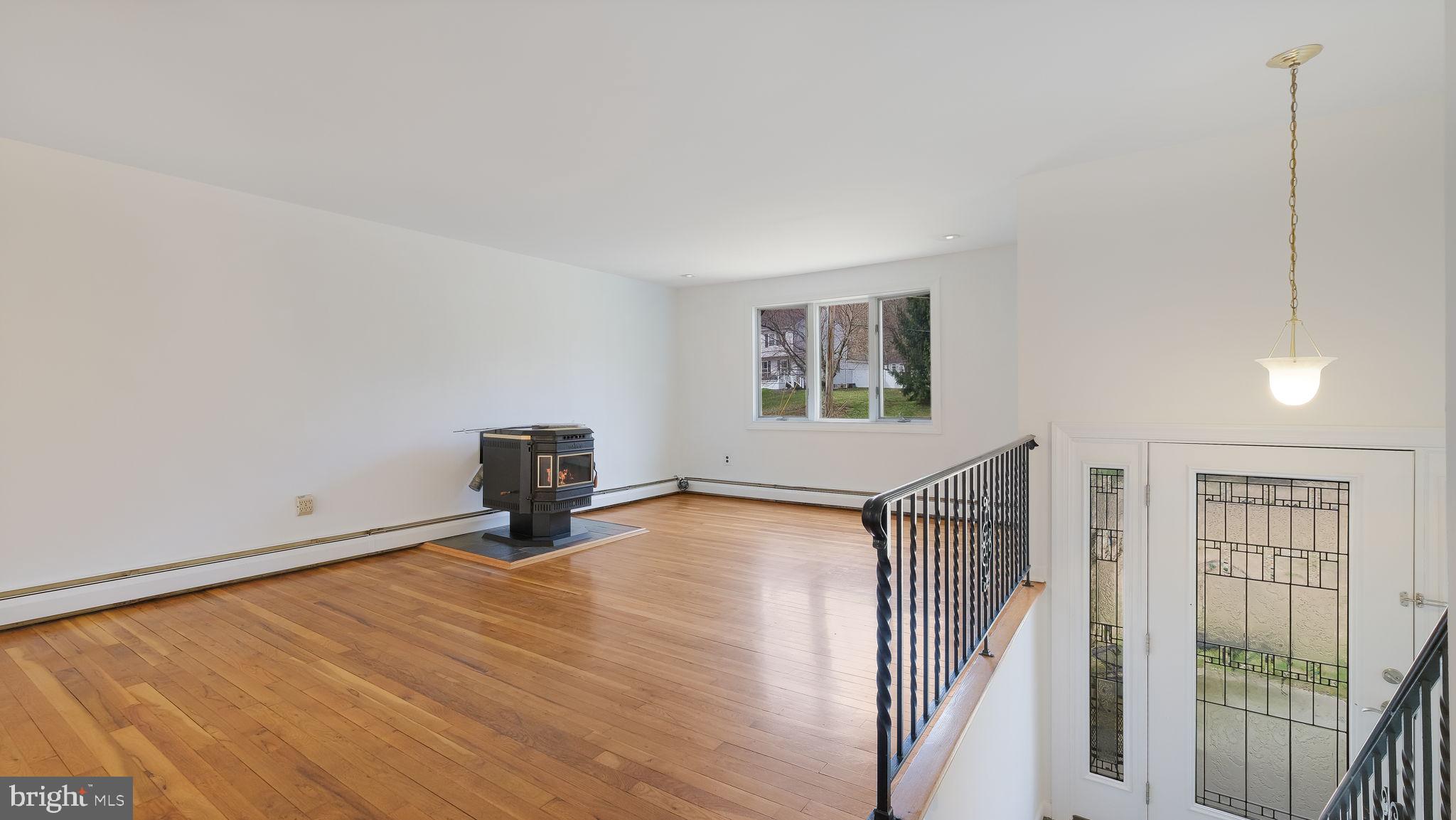 FAIRWAYS - Residential