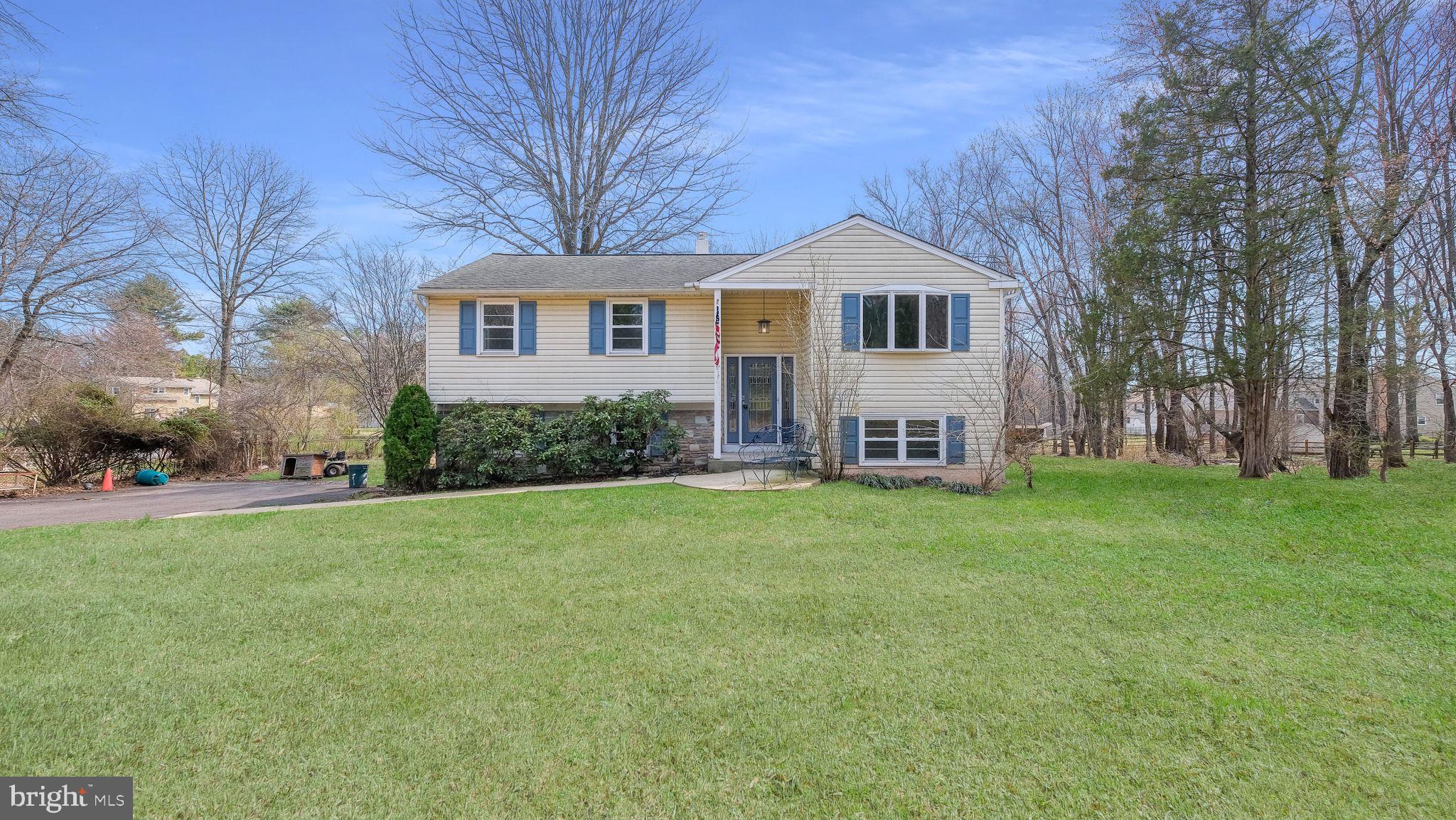 FAIRWAYS - Residential