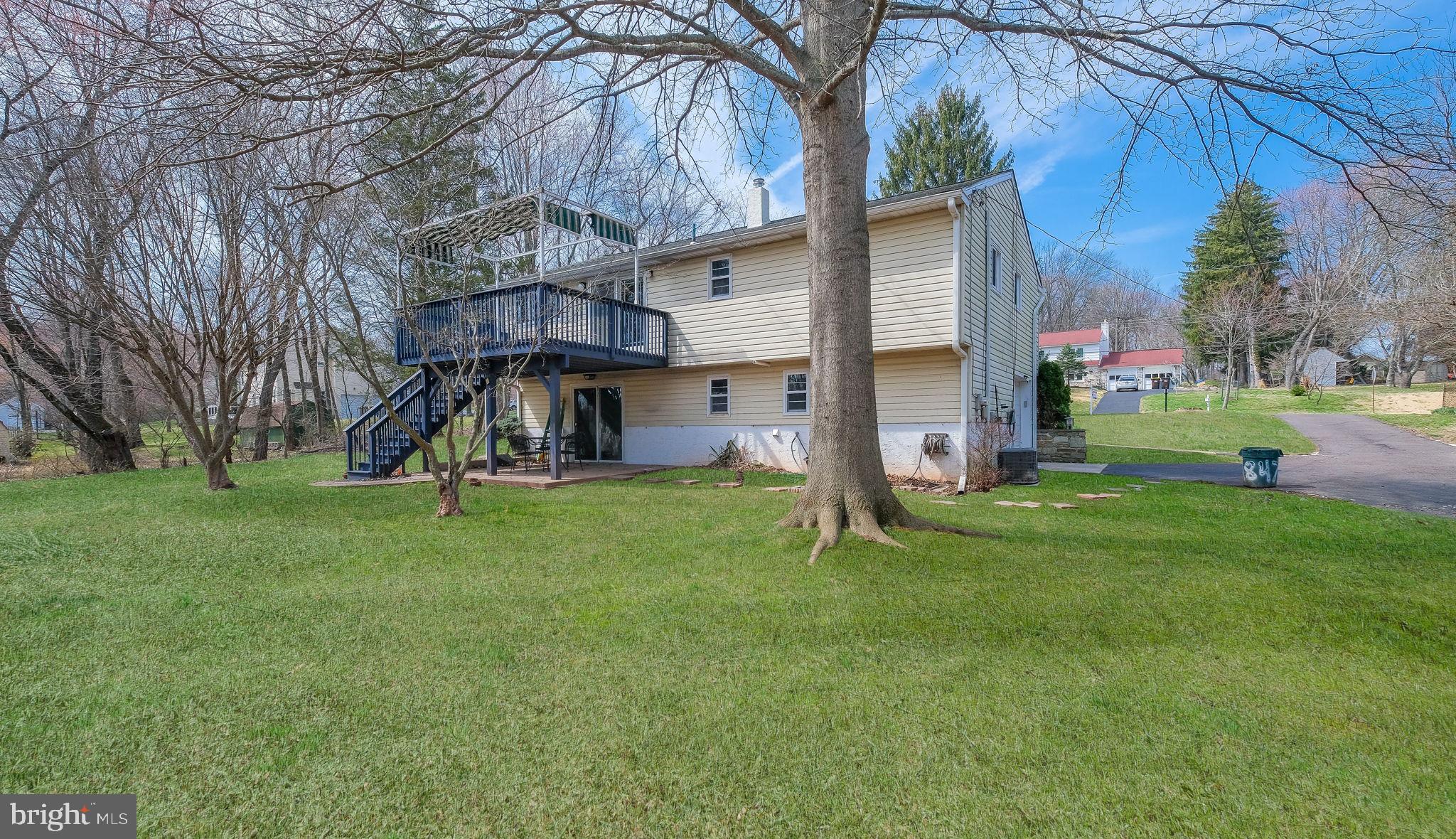 FAIRWAYS - Residential