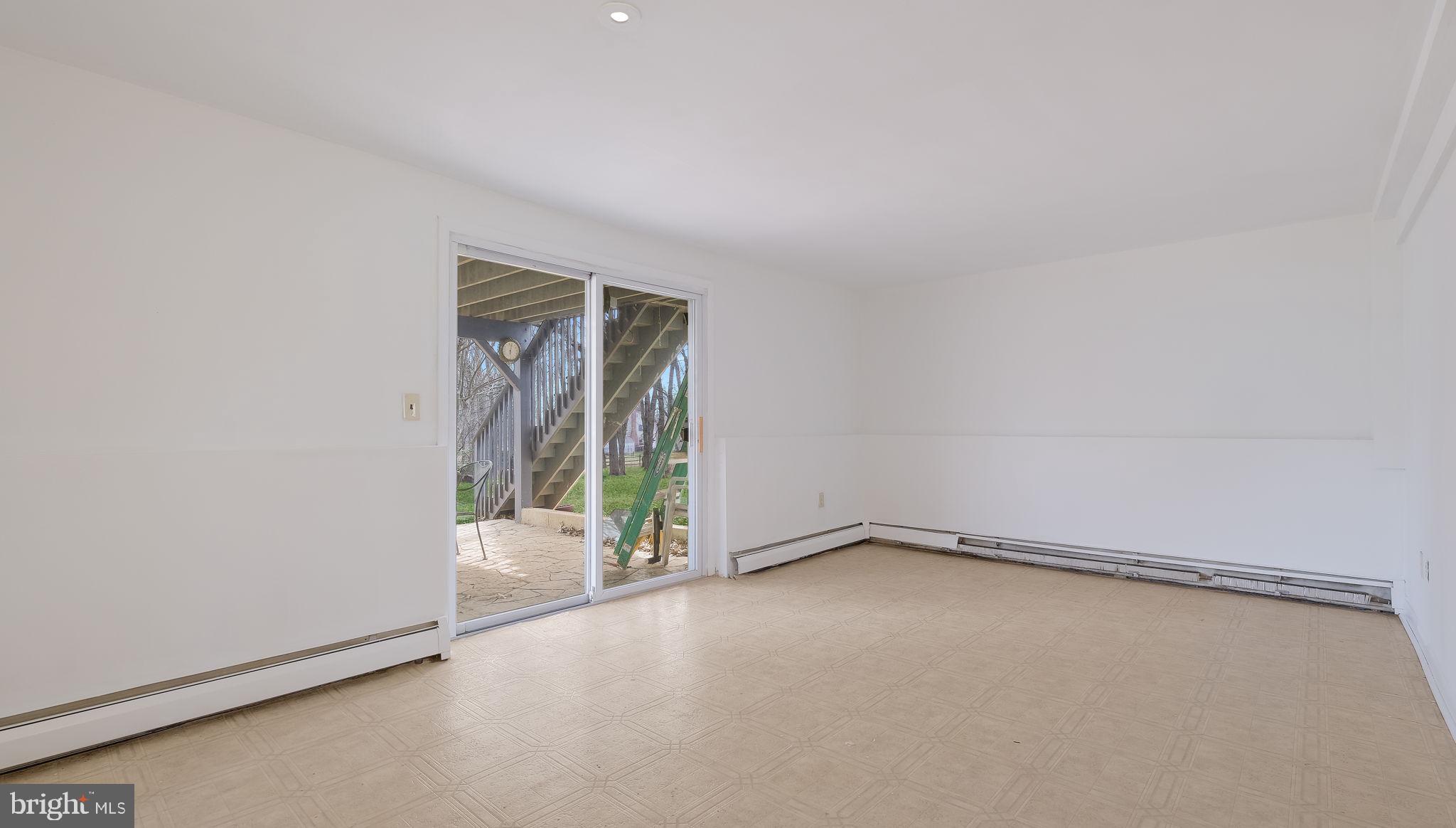 FAIRWAYS - Residential