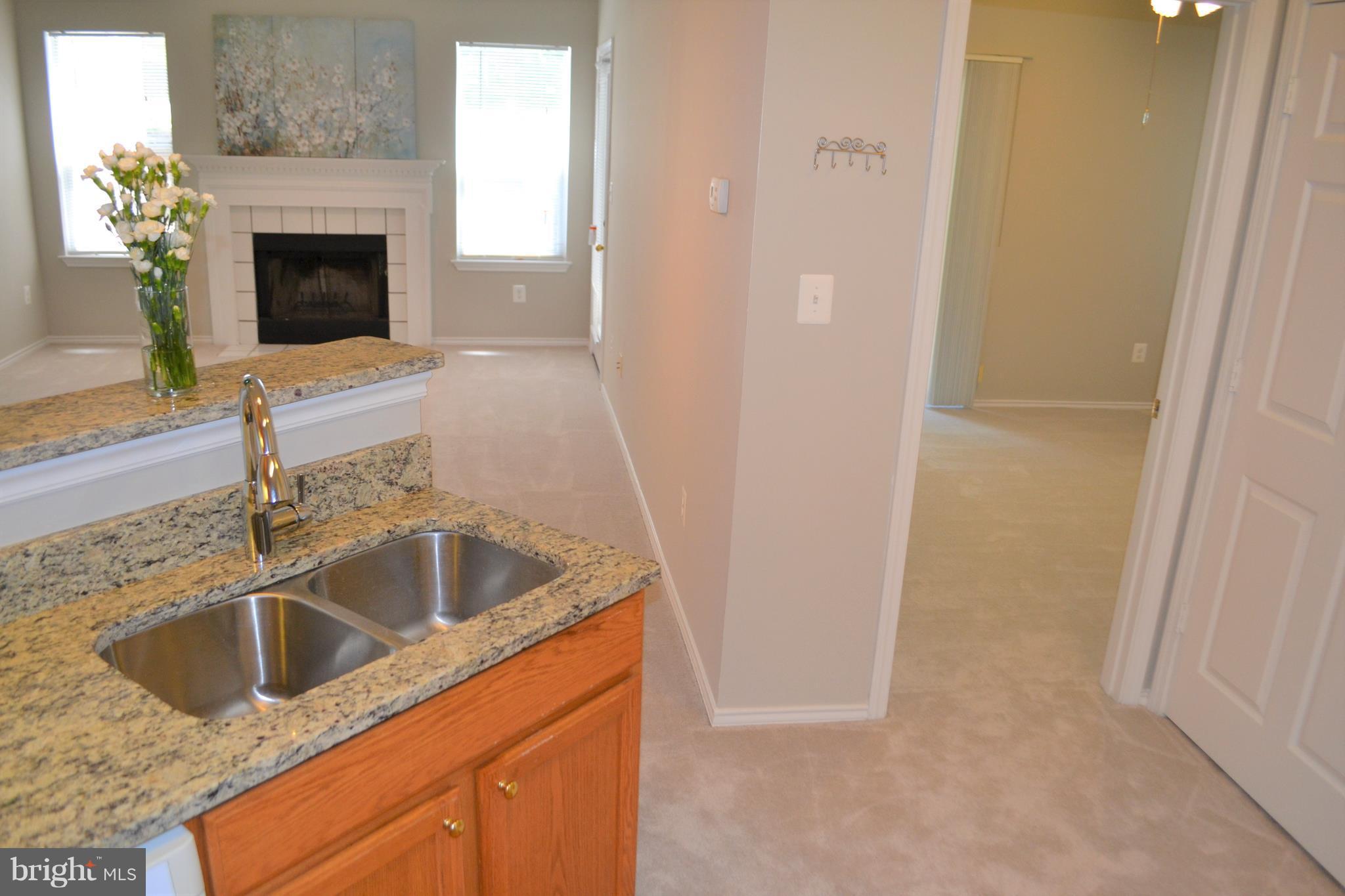 STONECROFT CONDO - Residential