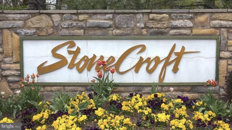 STONECROFT CONDO - Residential