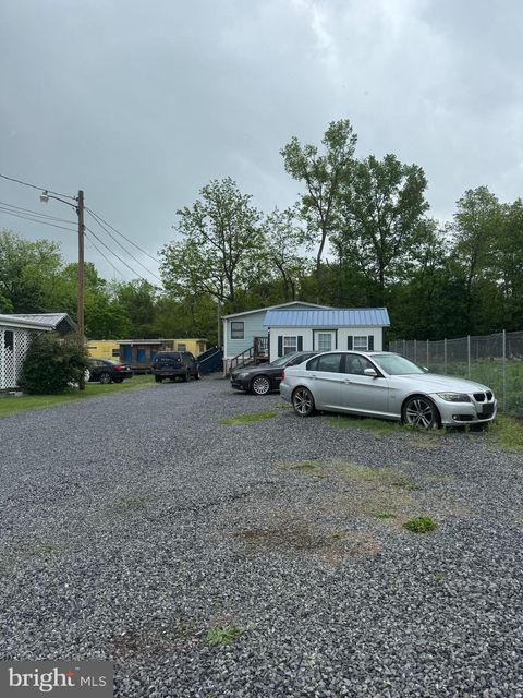 6955 WINCHESTER AVENUE INWOOD WV 25428