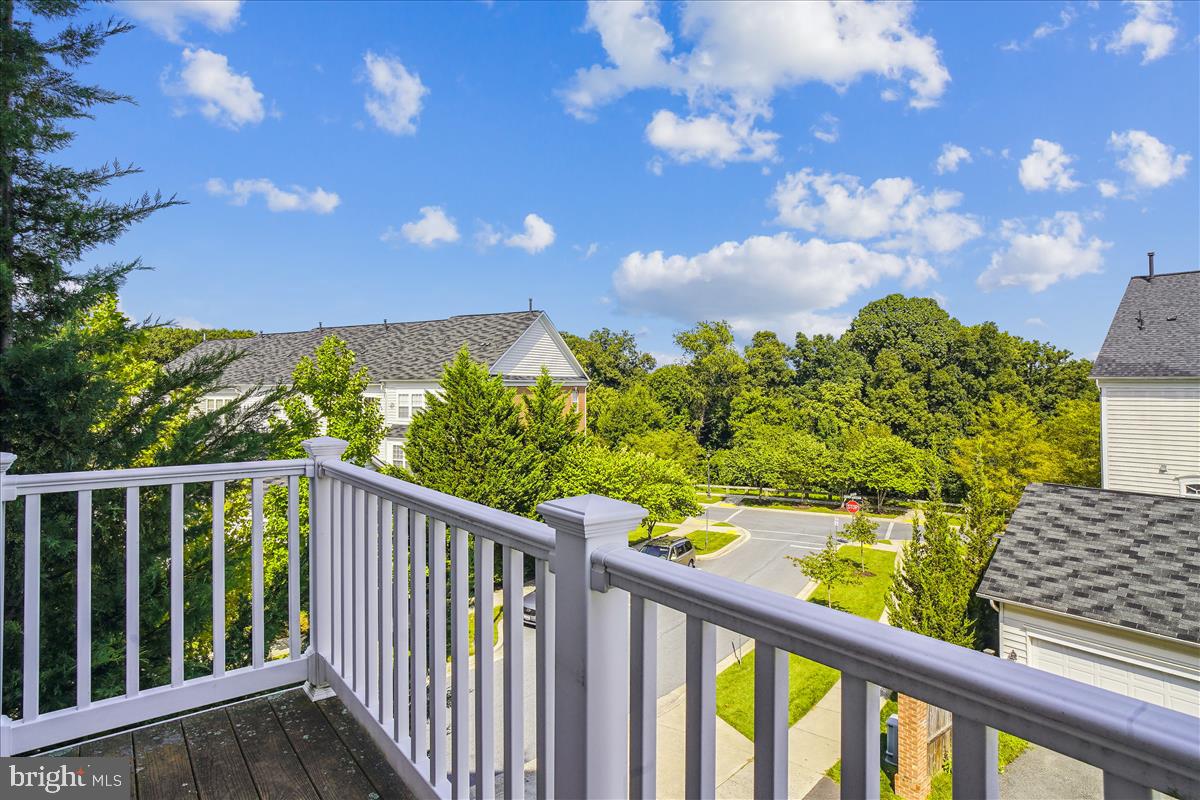 HIDDEN CREEK - Residential Lease