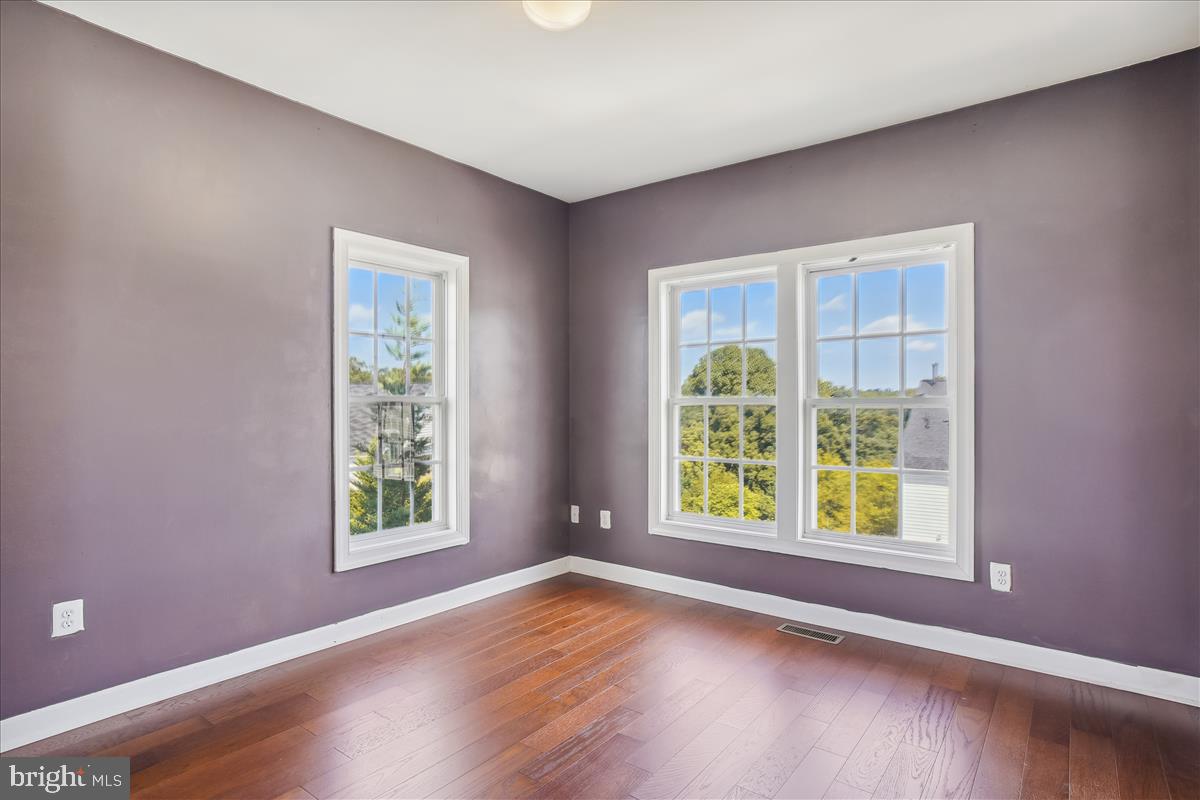 HIDDEN CREEK - Residential Lease