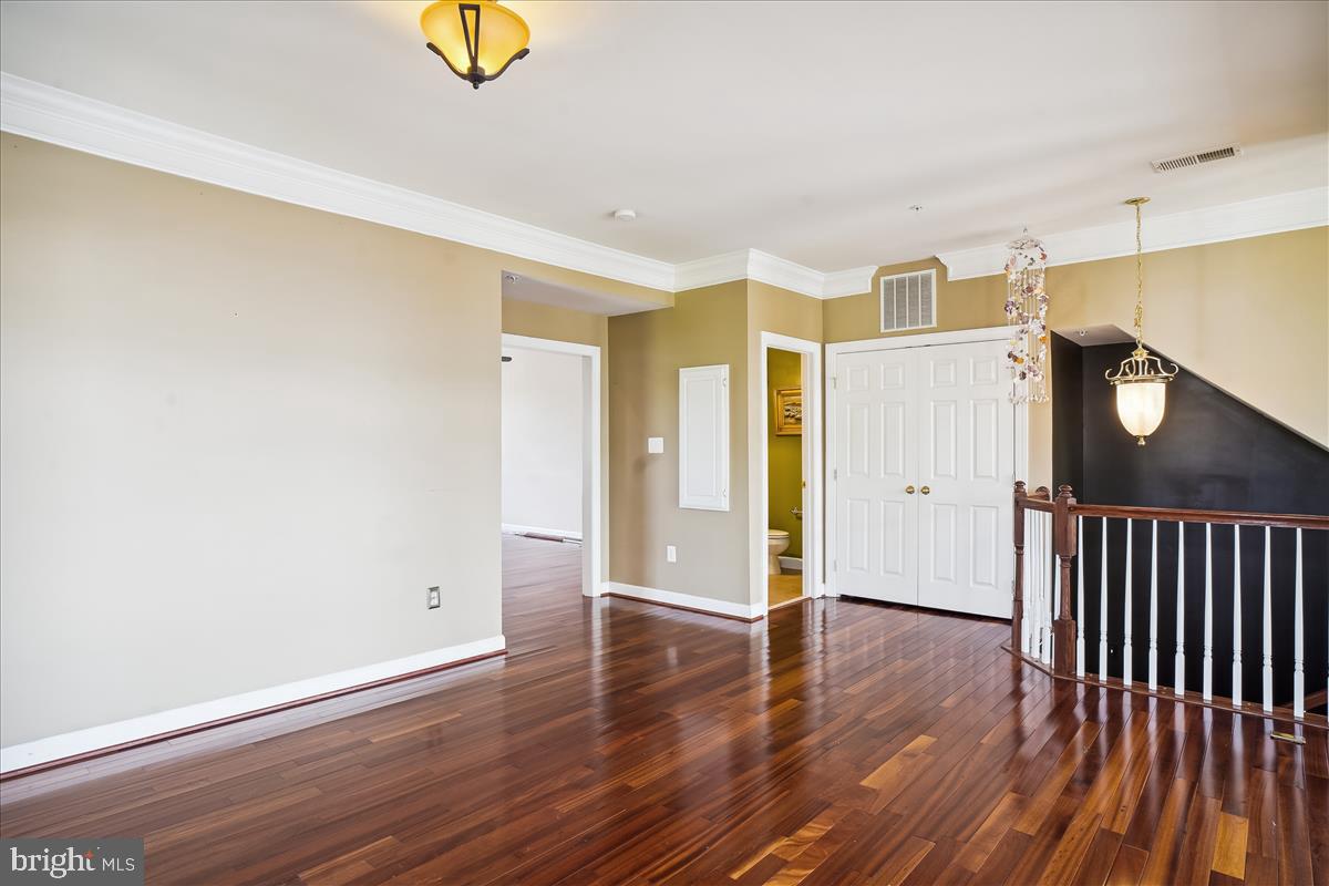 HIDDEN CREEK - Residential Lease