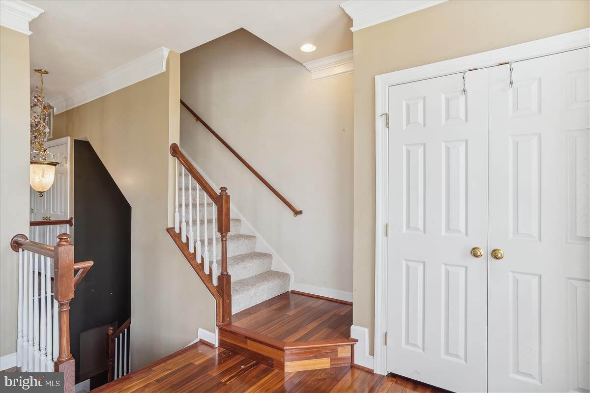 HIDDEN CREEK - Residential Lease