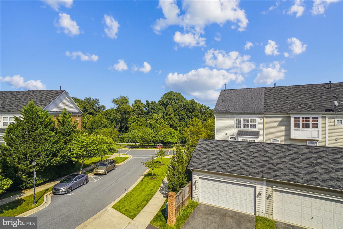 HIDDEN CREEK - Residential Lease