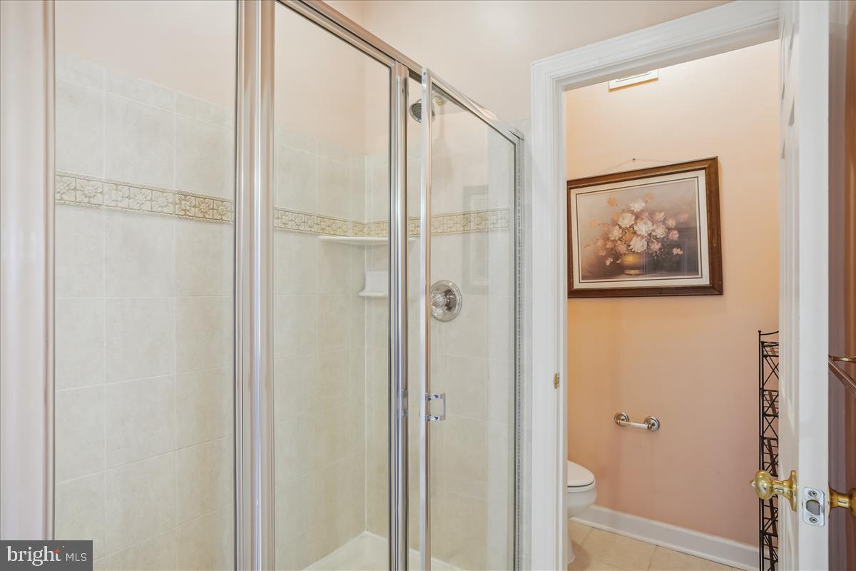 HIDDEN CREEK - Residential Lease