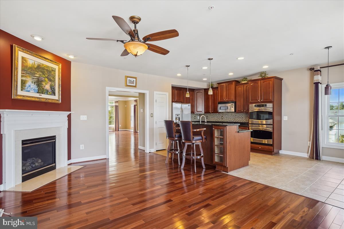 HIDDEN CREEK - Residential Lease