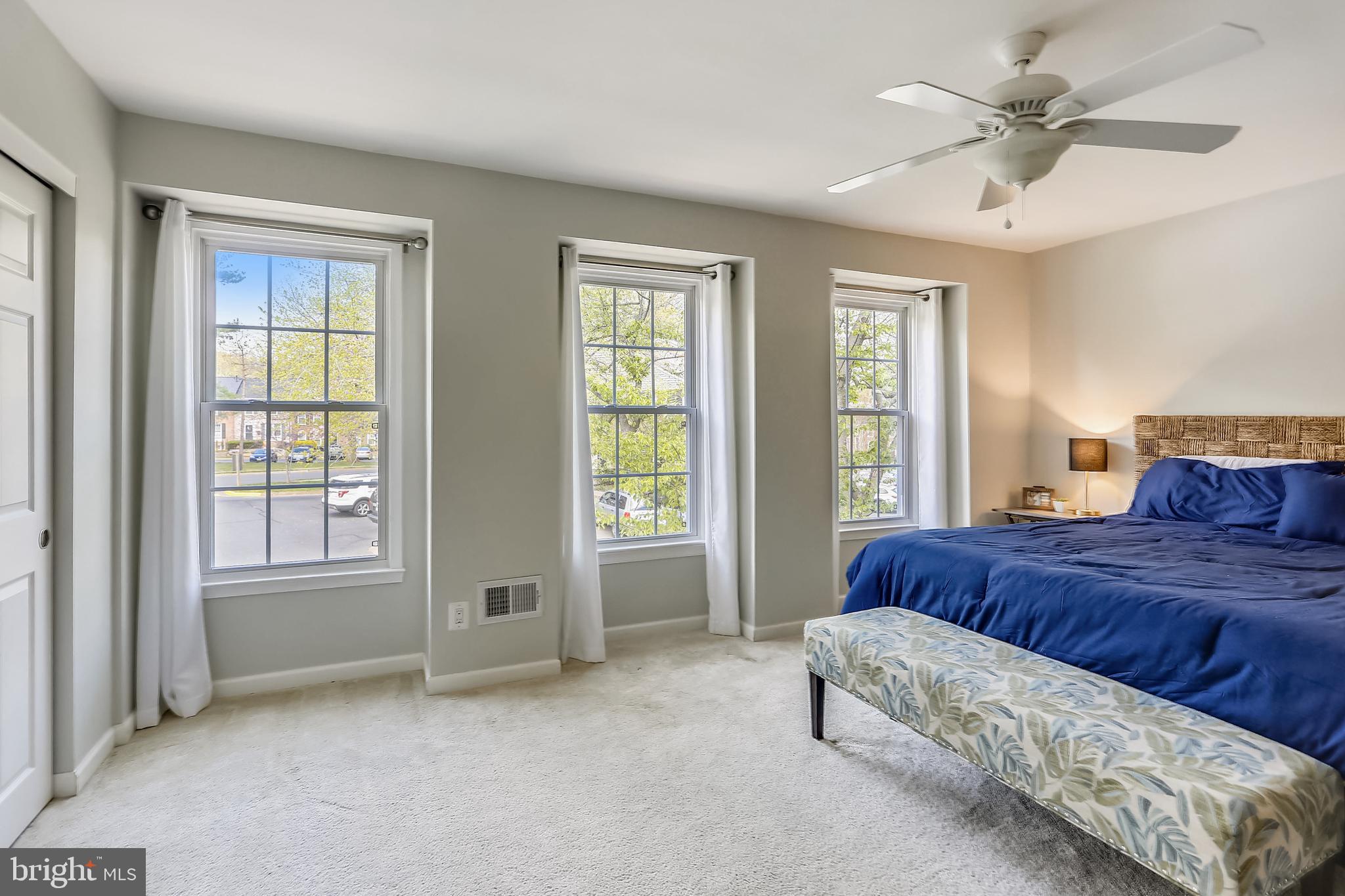 DEEPWOOD - Residential Lease