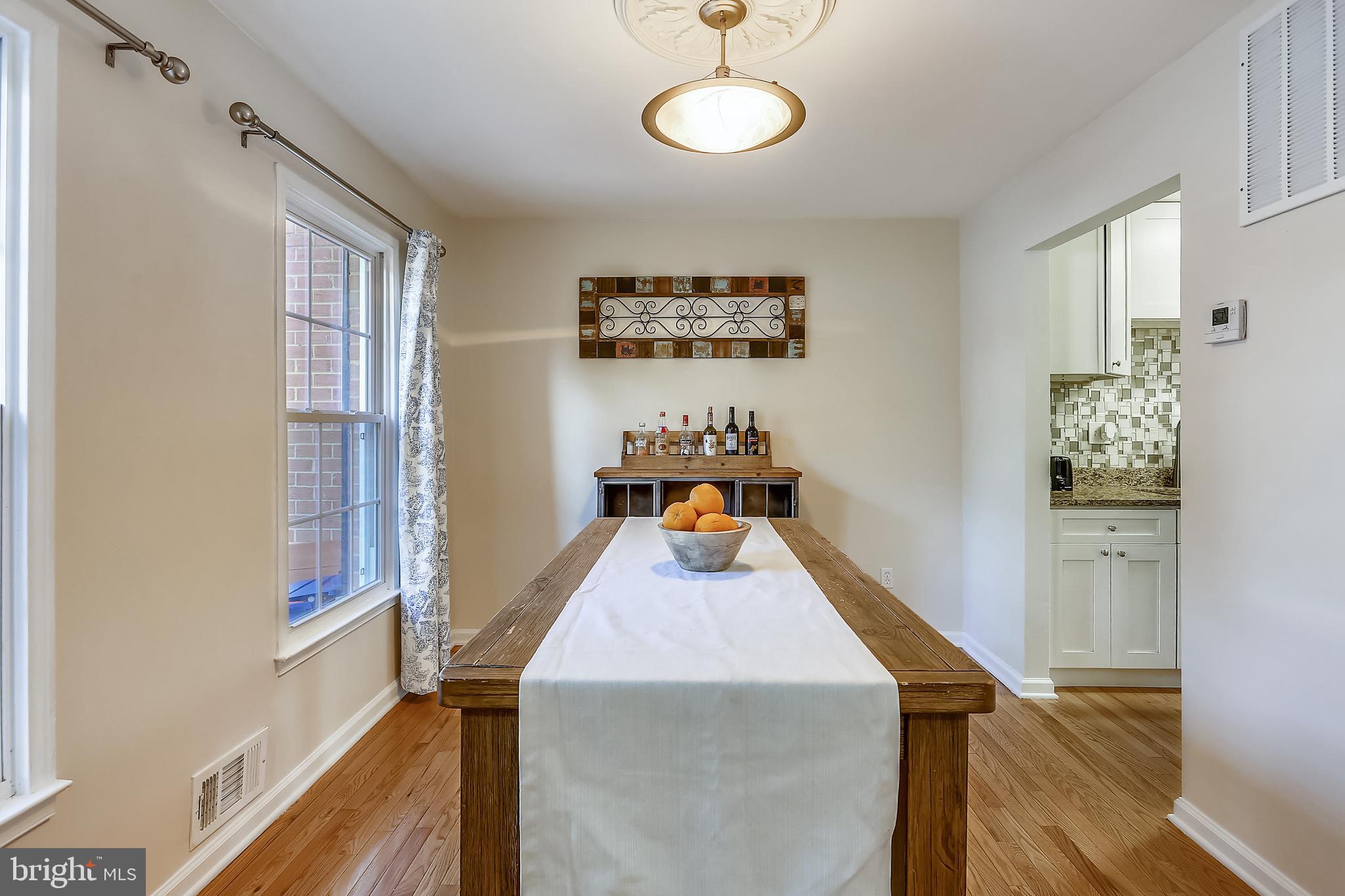 DEEPWOOD - Residential Lease