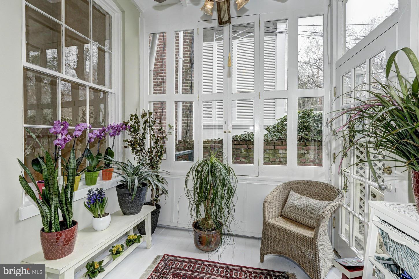 GEORGETOWN - Residential