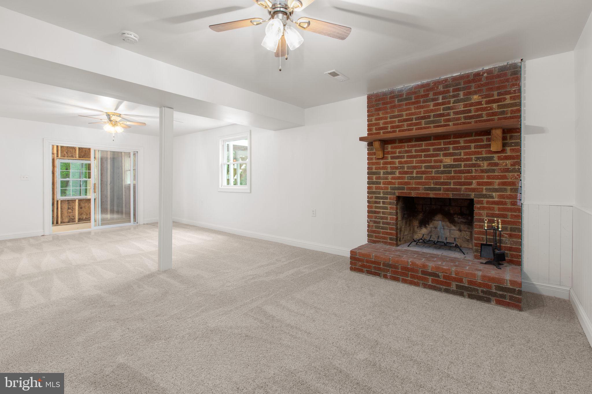 TODDS TAVERN ESTATES - Residential