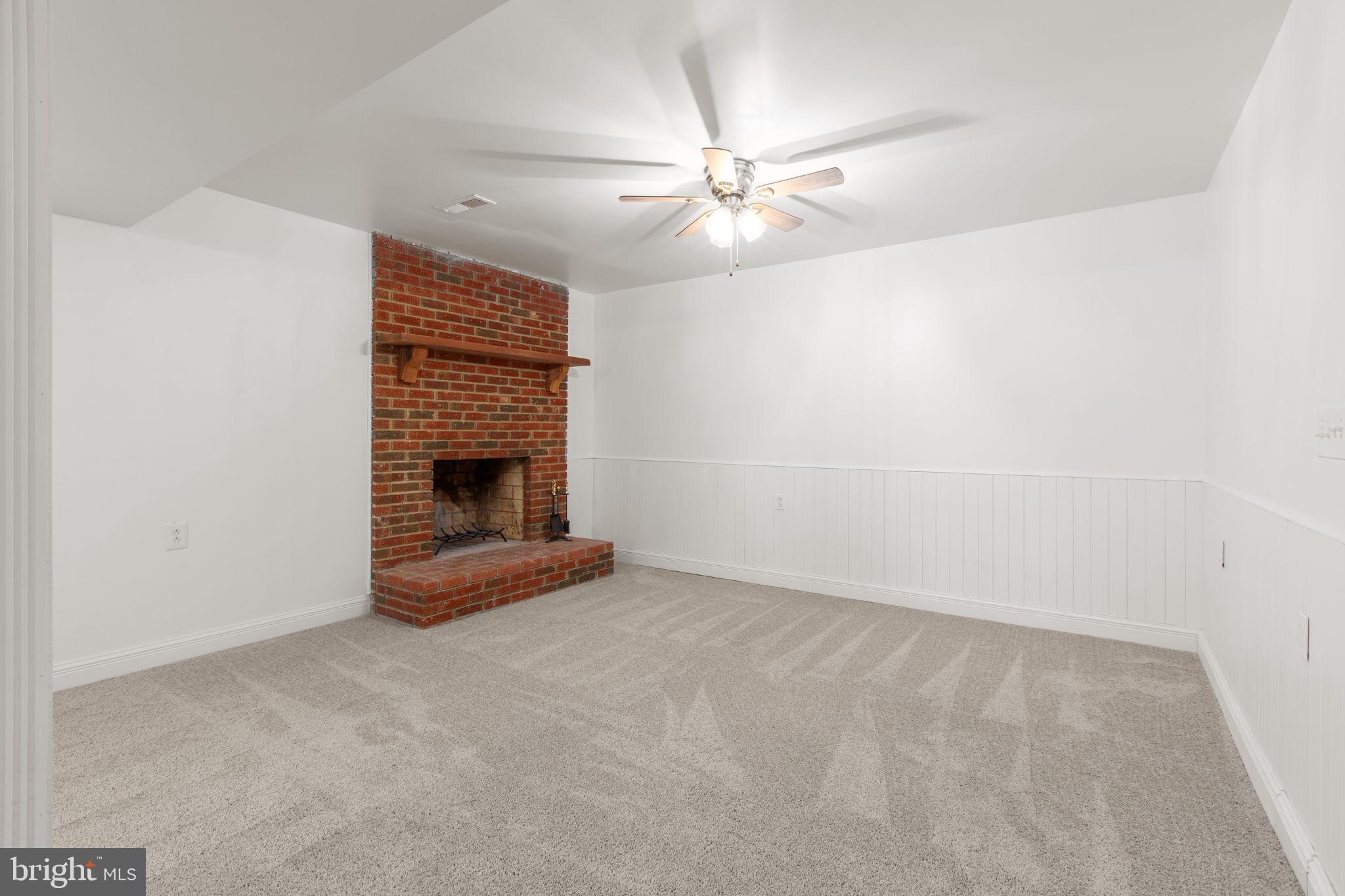 TODDS TAVERN ESTATES - Residential