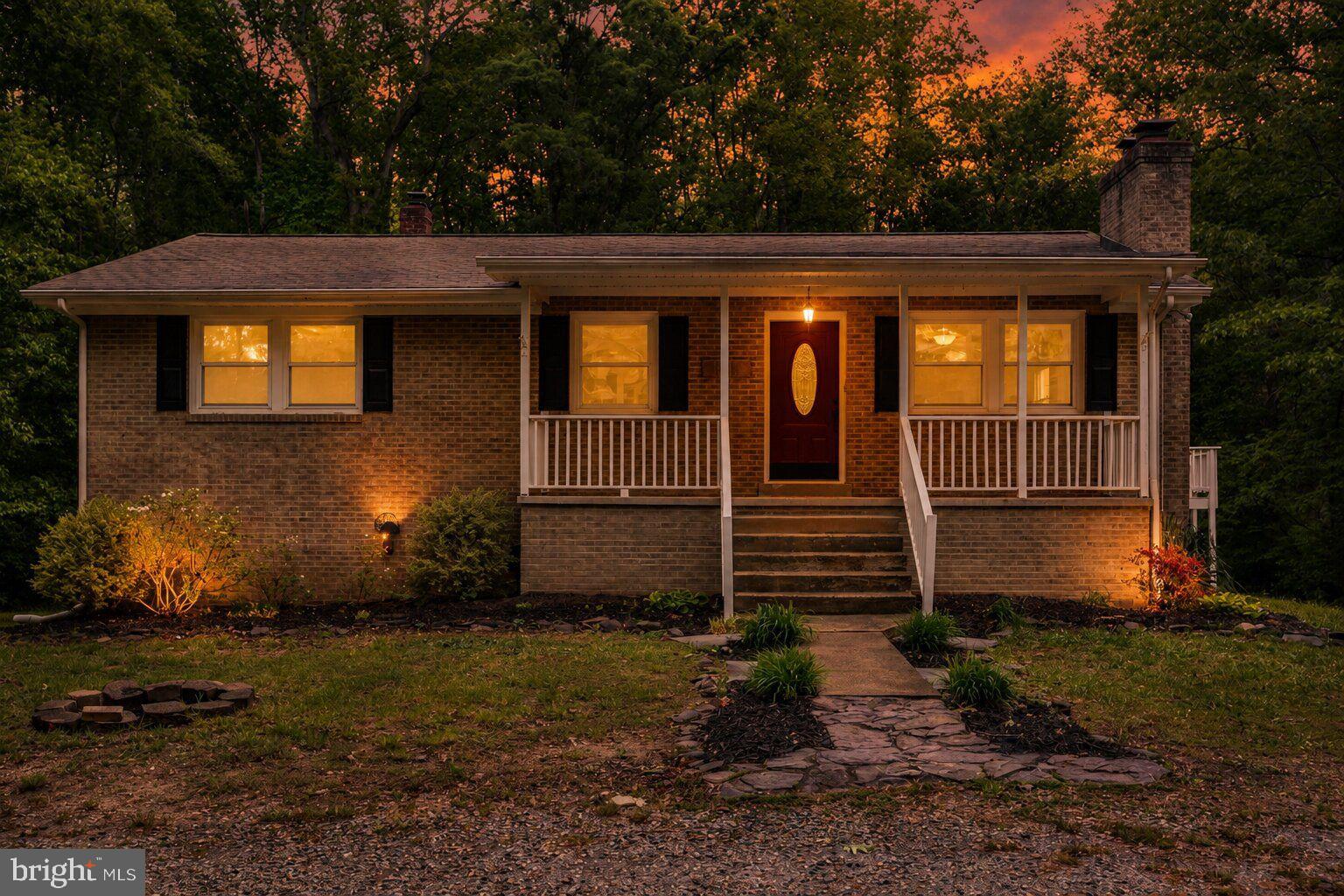 TODDS TAVERN ESTATES - Residential